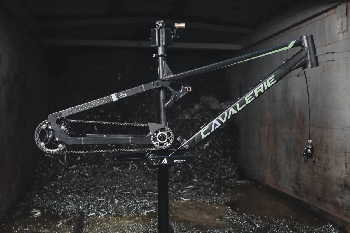 Image 2 de CAVALERIE BIKES