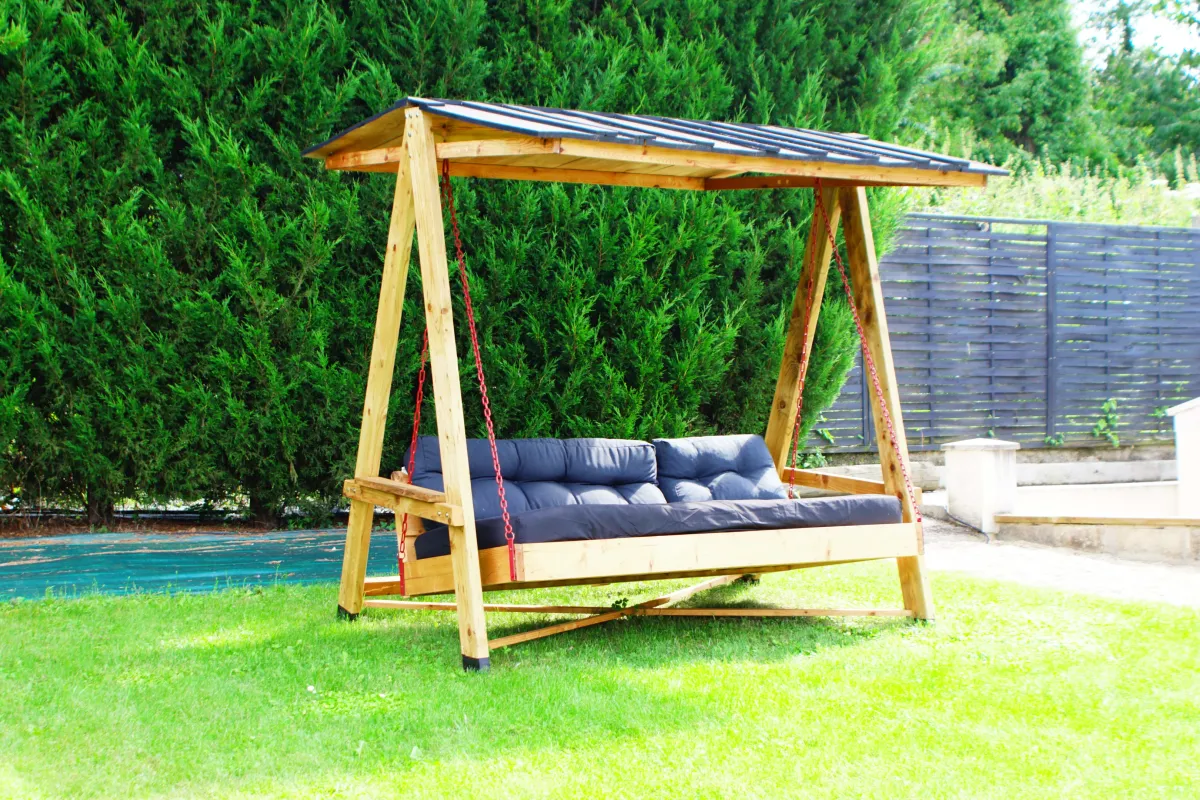 Image 2 de ATELIER DESIGNER MOBILIERS ET OBJETS