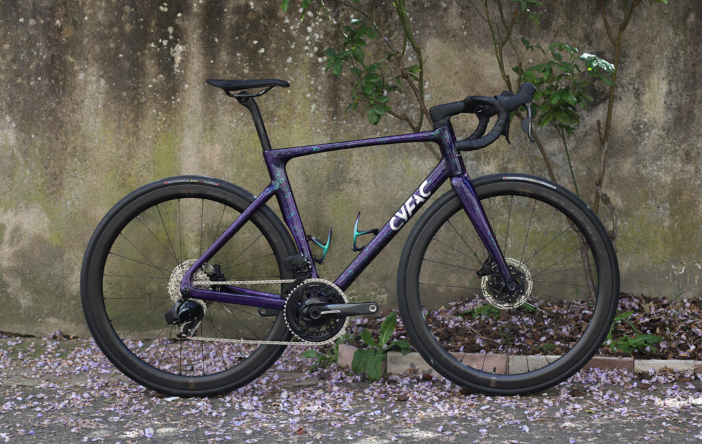 Miniature pour Vélos sur mesure Made in France : Le savoir-faire CYFAC
